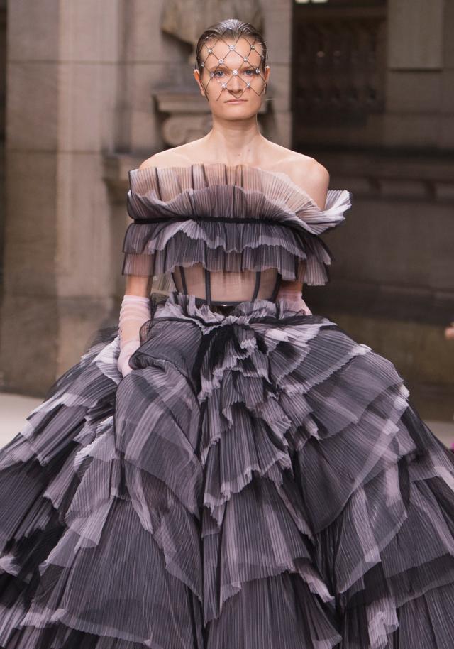 KELLY’S PALACE - Galia Lahav