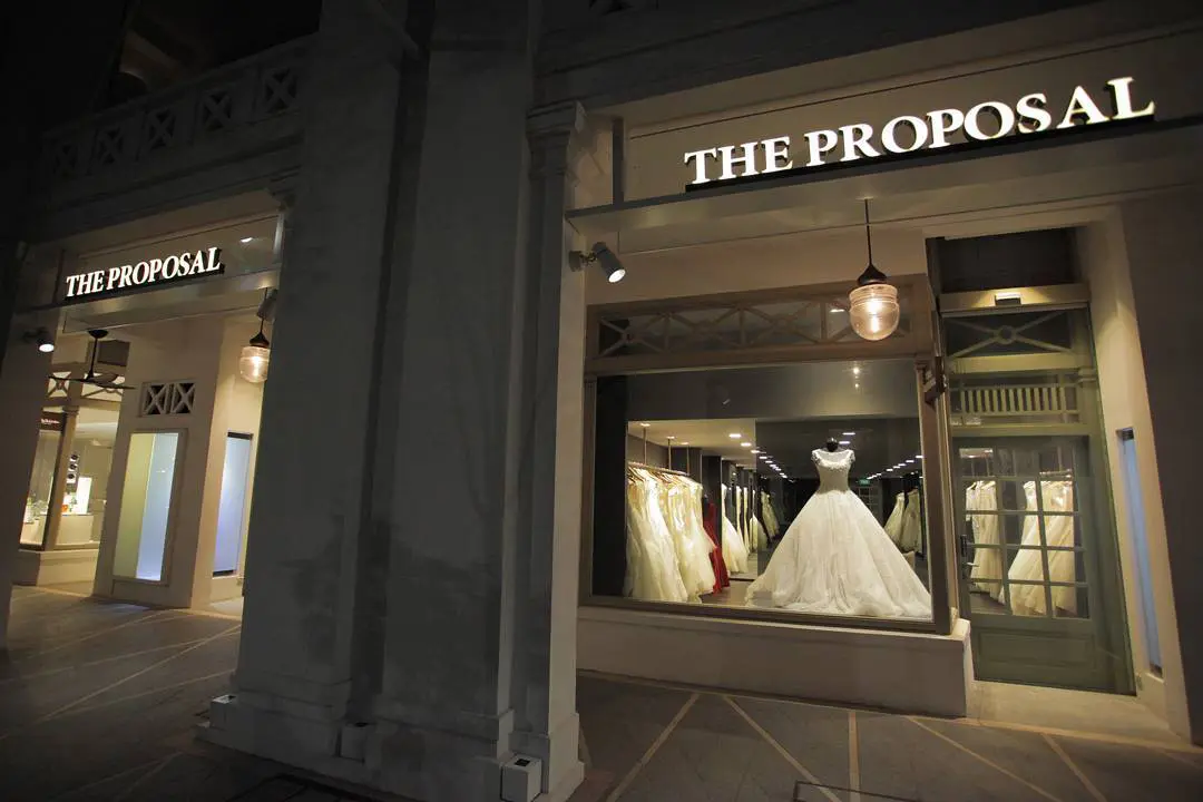 the proposal wedding dress
