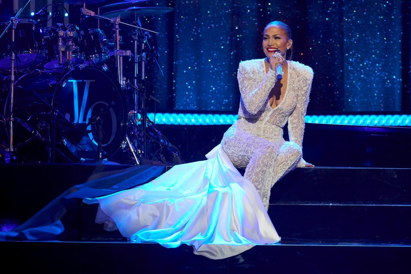 NBC's New Year's Eve - Season 2018