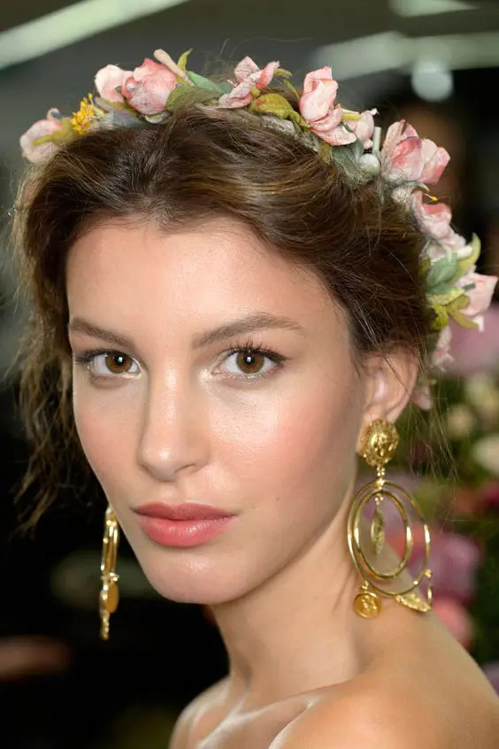 The Best Wedding Hairstyles To Style With Our Favorite Gowns