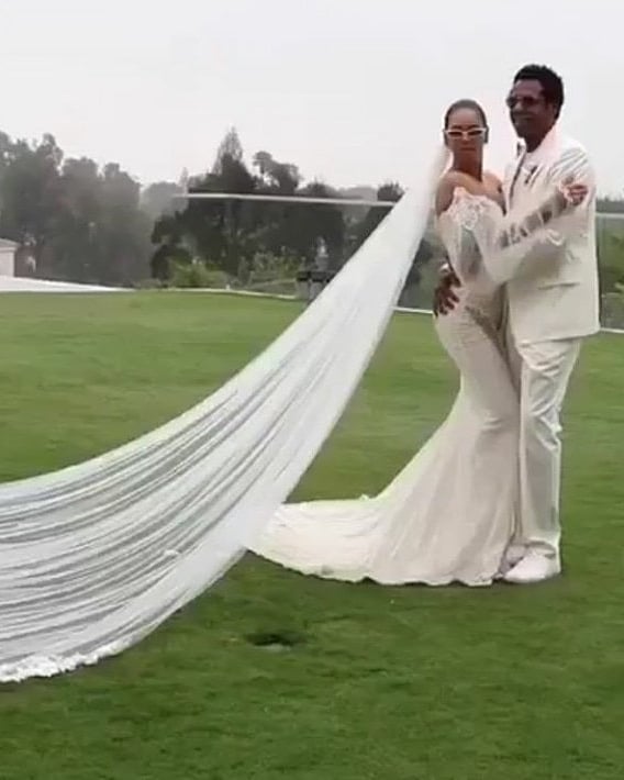 beyonce off white gown