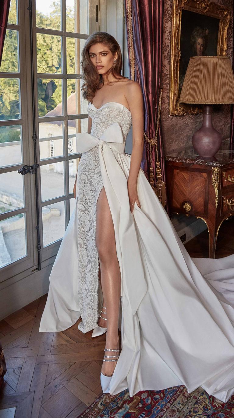 extra long train wedding dresses