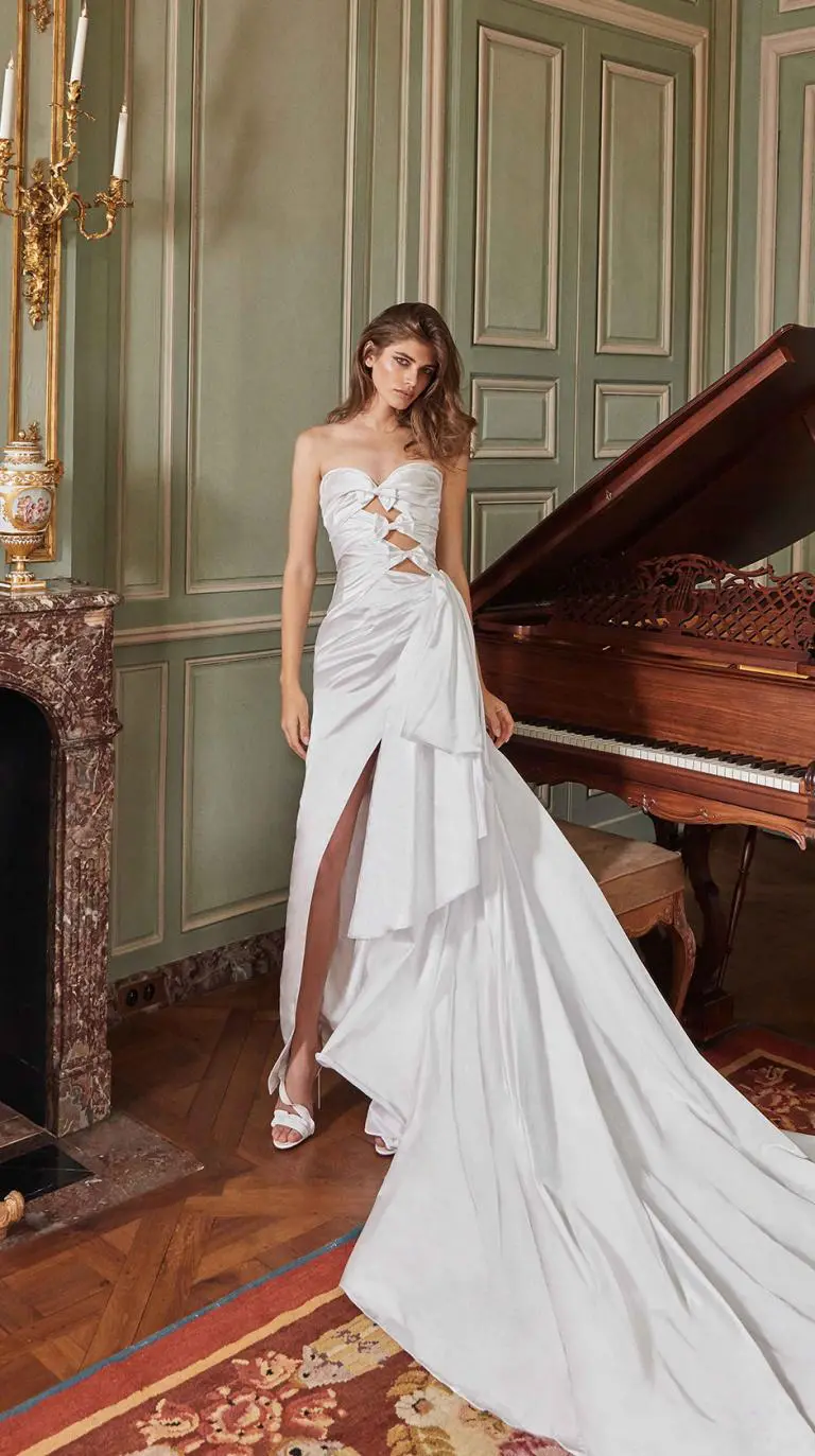 11 Beautiful Dress And Tiara Pairings To Reign Supreme On Your