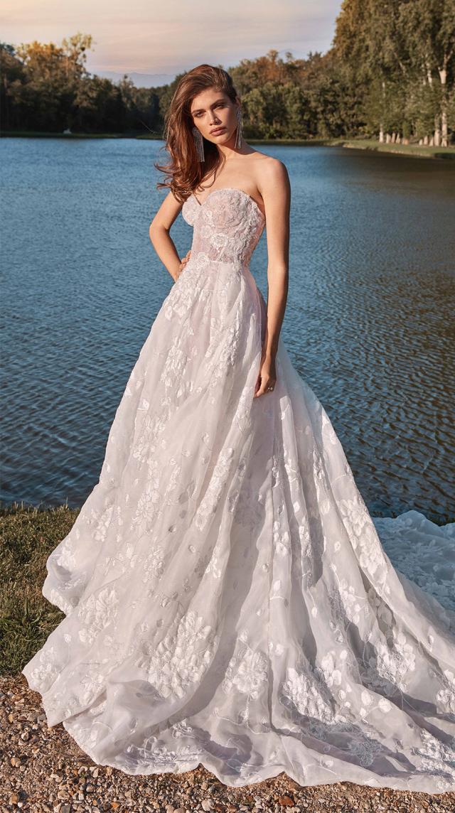 Meghan-front