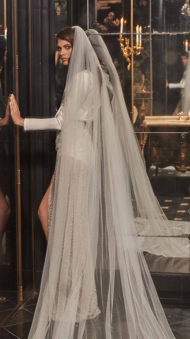 Sampaio-with-veil