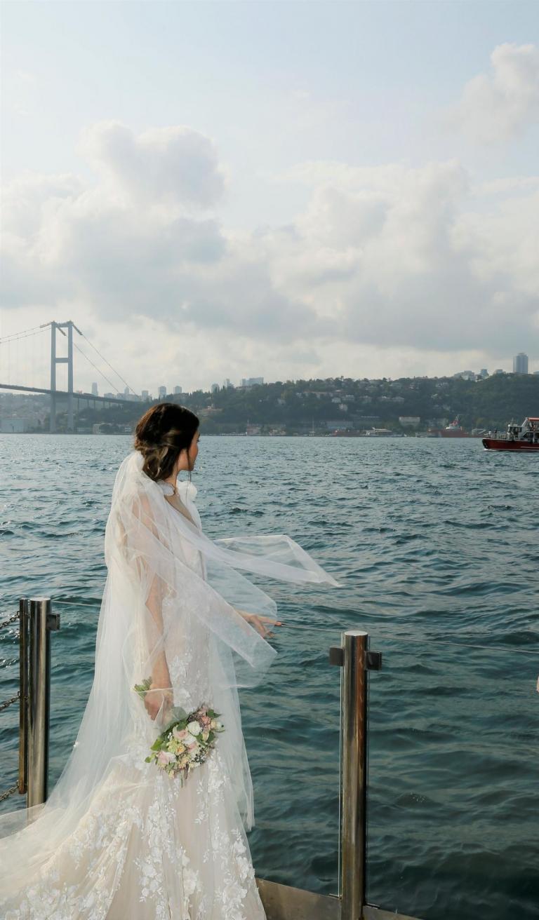 Bride of the Week: Derya Yilmaz