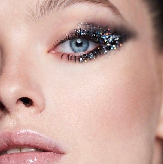 10 Flawless Beauty Looks To Take Inspiration From This New Year’s Eve ...