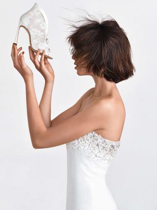 Lucinda Lace
