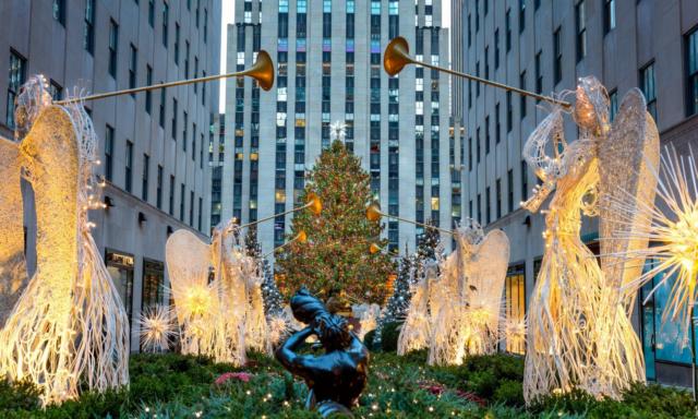  Rockefeller-Center-Christmas-Tree-161103163843001-1600×960 