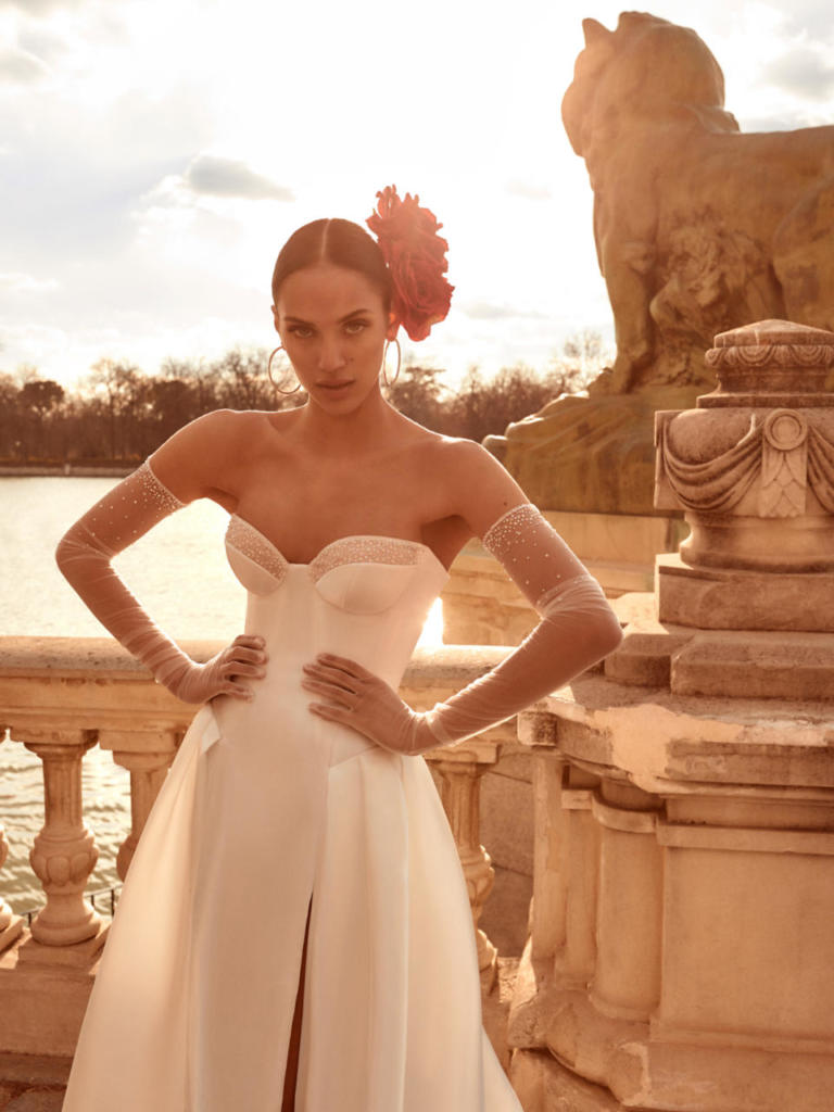The Bride's Secret Weapon: How to Pick the Perfect Bridal Gown for Your  Groom - Galia Lahav
