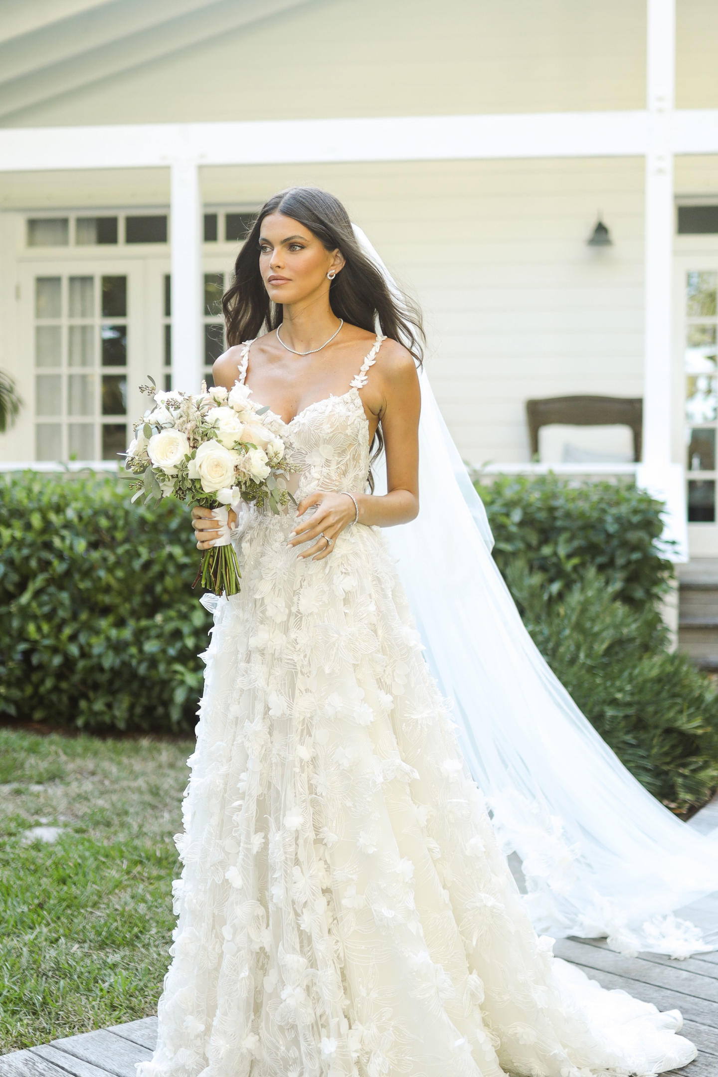 Bride Of The Week: Chloe Lloyd