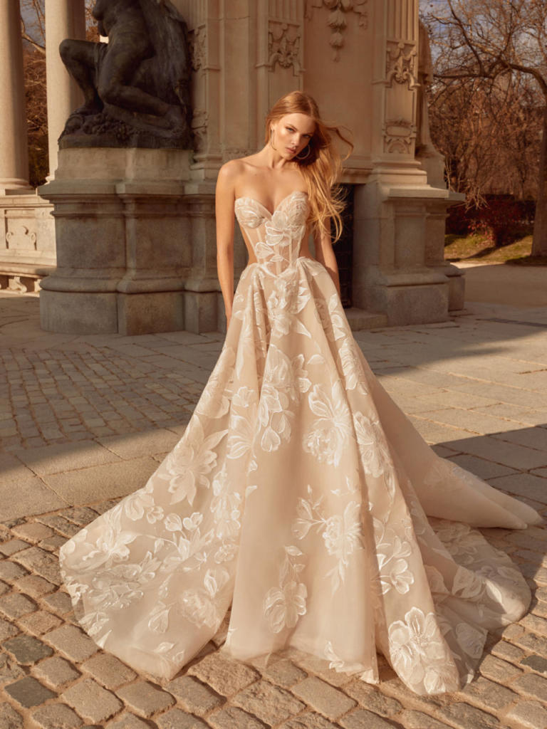 Wedding Dresses & Bridal Gowns 2024