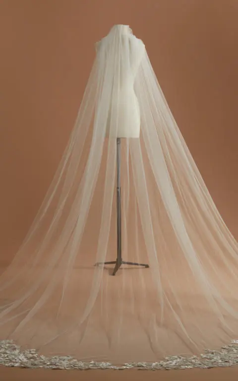 Perri  Ivory Pearl Veil - Galia Lahav