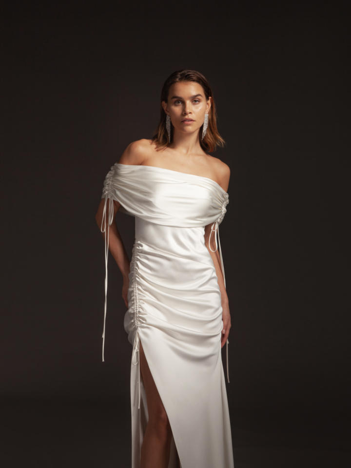 Molly Mae | Ivory Corset Wedding Dress With Detachable Top - Galia Lahav